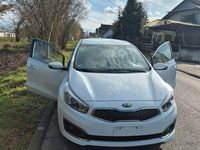 Gebraucht Kia Ceed Edition 7 101 PS (74 kW) 2018 Weiß Kleinwagen