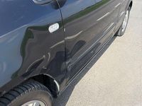 Gebraucht VW Fox Style 60 PS (44 kW) 2012 Schwarz Kleinwagen