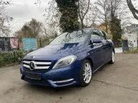 Gebraucht Mercedes B180 2012 Blau Kleinwagen