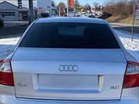 Gebraucht Audi A4 135 PS (99 kW) 2001 Silber Limousine
