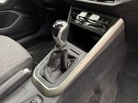 Gebraucht VW Polo IQ Drive 95 PS (69 kW) 2024 Silver metallic Kleinwagen