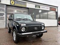 Neu Lada niva 83 PS (61 kW) 2026 Grün SUV