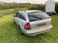 Gebraucht Mercedes C220 150 PS (110 kW) 2004 Silber Kombi