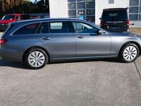 Gebraucht Mercedes E220 Avantgarde 194 PS (142 kW) 2017 Grau Limousine