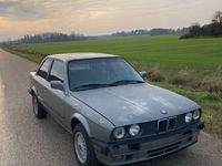 Gebraucht BMW 325 170 PS (125 kW) 1988 Grau