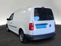 Gebraucht VW Caddy Maxi 131 PS (96 kW) 2021 Weiß Van / Kleinbus