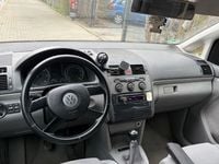 Gebraucht VW Touran 105 PS (77 kW) 2004 Schwarz Van / Kleinbus