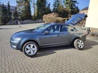 Gebraucht Skoda Octavia 105 PS (77 kW) 2016 Grau Kleinwagen
