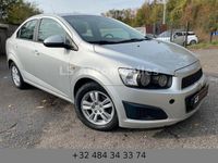 Gebraucht Chevrolet Aveo 95 PS (69 kW) 2012 Silber Limousine