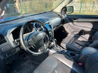 Usado Isuzu D-Max 163 HP (119 kW) 2015 Andere farben SUV