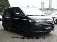 Second-hand VW Multivan Style 150 CP (110 kW) 2024 Negru Monovolum