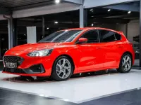 Gebraucht Ford Focus ST 190 PS (139 kW) 2020 Rot Limousine