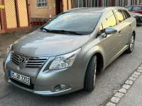 Gebraucht Toyota Avensis 150 PS (110 kW) 2011 Andere farben Limousine