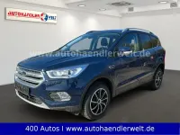 Gebraucht Ford Kuga 175 PS (128 kW) 2019 Blau SUV