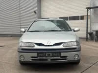 Gebraucht Renault Laguna II 107 PS (78 kW) 2001 Silber Limousine