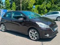 Gebraucht Peugeot 208 2012 Grün Kleinwagen