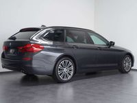 gebraucht BMW 520 d xDrive Touring Sport Line LED/NAVI/AHK