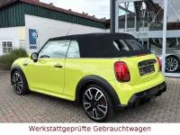 Brugt Mini John Cooper Works Cabriolet 231 HK (169 kW) 2022 Gul Cabriolet