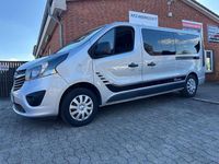 Gebraucht Opel Vivaro 145 PS (106 kW) 2018 Grau Van / Kleinbus