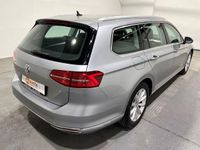 Gebraucht VW Passat Highline 190 PS (139 kW) 2019 Silber Kombi