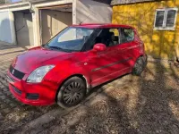 Gebraucht Suzuki Swift 92 PS (67 kW) 2010 Rot Kleinwagen