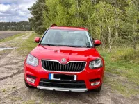 Usata Skoda Yeti Ambiente 150 CV (110 kW) 2016 Rosso SUV