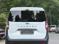 Gebraucht Ford Tourneo Courier Trend 101 PS (74 kW) 2025 Weiß Van / Kleinbus