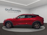 Gebraucht Ford Mustang Mach-E Basis 197 kW (269 PS) 2021 Rot SUV