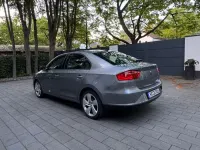 Gebraucht Seat Toledo 105 PS (77 kW) 2013 Silber Kleinwagen