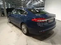 Gebraucht Ford Mondeo Titanium 238 PS (175 kW) 2022 Blau Limousine