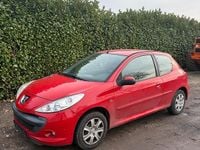 Gebraucht Peugeot 206+ 75 PS (55 kW) 2011 Rot Kleinwagen