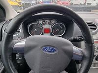 Gebraucht Ford Focus 116 PS (85 kW) 2009 Grau Limousine