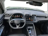 Neu MG ZS Luxury 197 PS (144 kW) 2025 Grün SUV