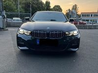 Gebraucht BMW 320 184 PS (135 kW) 2019 Schwarz Limousine