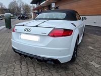 Gebraucht Audi TT Roadster S-Line 230 PS (169 kW) 2015 Weiß Cabrio