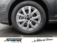 Neu Ford Tourneo Connect Titanium 116 PS (85 kW) 2025 Grau Van / Kleinbus