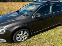 Gebraucht VW Passat Comfortline 140 PS (102 kW) 2014 Braun Kombi