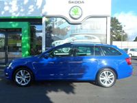 gebraucht Skoda Octavia Combi Clever 2.0 TDI DSG, Frontscheibe heizbar