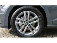 Gebraucht VW Touran Highline 150 PS (110 kW) 2024 Van / Kleinbus