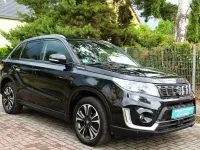 Gebraucht Suzuki Vitara Comfort+ 140 PS (102 kW) 2019 Schwarz SUV