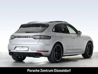Gebraucht Porsche Macan 245 PS (180 kW) 2018 Dolomitsilbermetallic SUV