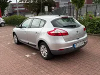 Gebraucht Renault Mégane III Expression 101 PS (74 kW) 2012 Silber Limousine