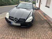 Second-hand Mercedes SLK200 163 CP (119 kW) 2004 Negru Cabrio