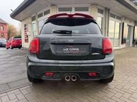 Gebraucht Mini John Cooper Works 231 PS (169 kW) 2019 Rebel green Kleinwagen
