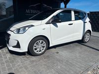 Gebraucht Hyundai i10 67 PS (49 kW) 2017 Weiß Kleinwagen