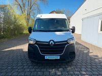 Używany Renault Master 136 KM (100 kW) 2023 Biały Minivan