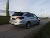 Używany Opel Astra 136 KM (100 kW) 2018 Srebrny Kombi
