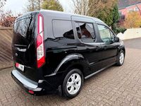 Gebraucht Ford Tourneo Connect Titanium 120 PS (88 kW) 2019 Schwarz Van / Kleinbus