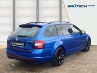 gebraucht Skoda Octavia Combi 2.0 TDI RS 60 4x4 DSG / AHK / PANORAMA / ACC