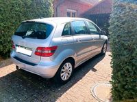 Gebraucht Mercedes B180 109 PS (80 kW) 2010 Van / Kleinbus